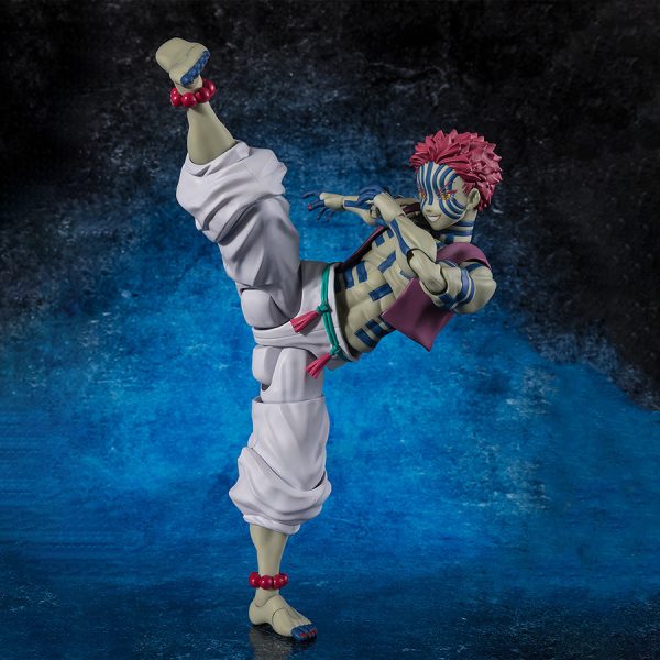 SH Figuarts Demon Slayer Akaza Kimetsu no Yaiba - Imagen 3