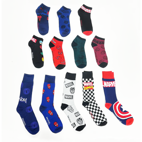 Caja de regalo con 12 pares de calcetines de Marvel en talla 40/46 - Imagen 4