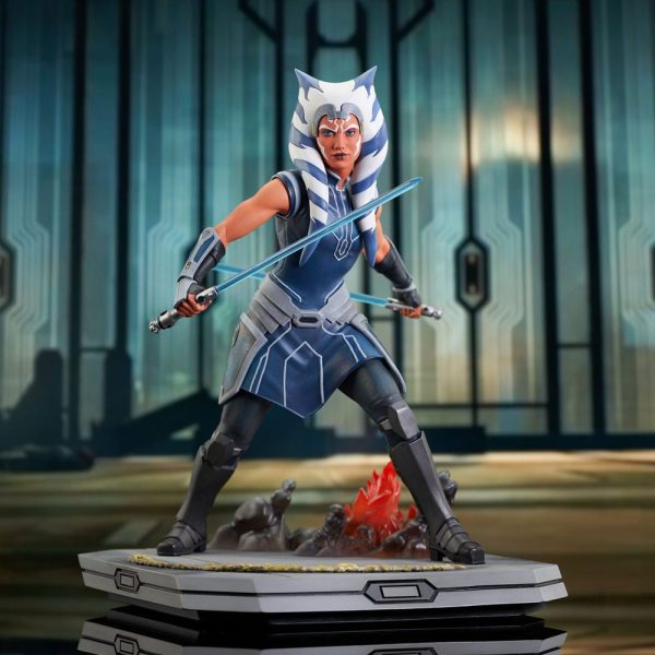 Figura Star Wars: The Clone Wars Estatua Milestones 1/6 Ahsoka Tano Web Exclusive 30 cm