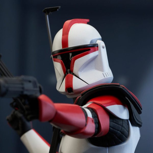 Star Wars: The Clone Wars Estatua Premier Collection 1/7 Captain Fordo 28 cm - Imagen 5