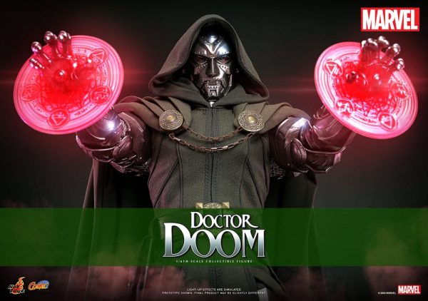 Figura Marvel Doctor Doom 1/6 de la colección Comic Masterpiece - 33 cm - Imagen 2