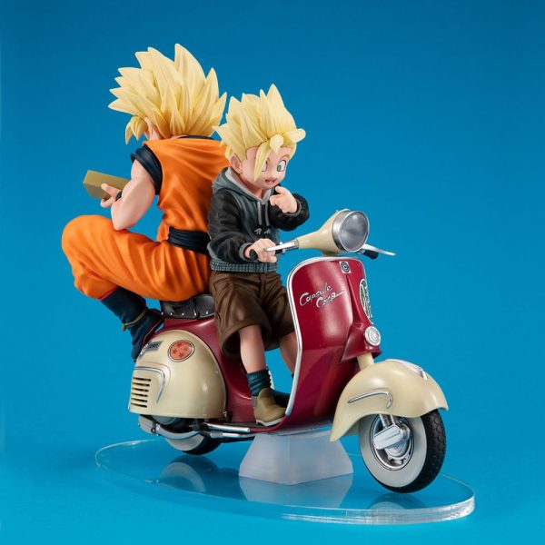 Figura Dragonball Super Saiyan Goku & Super Saiyan Gohan & Motorbike - Imagen 2
