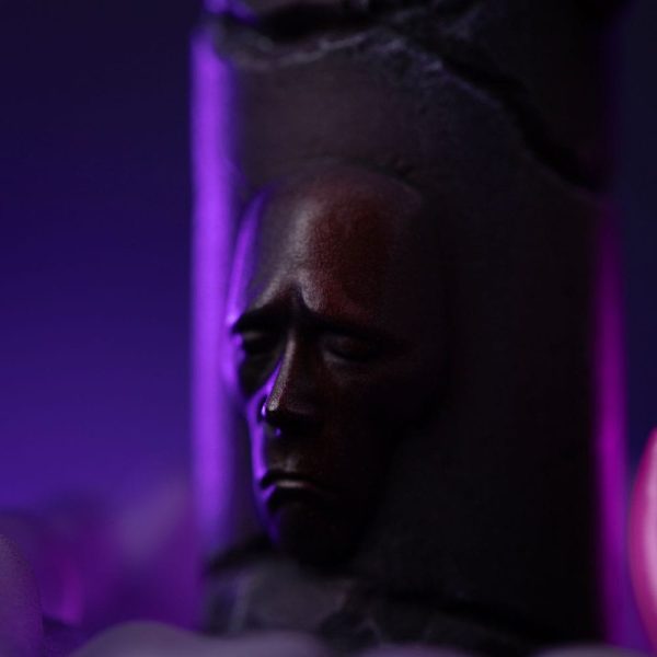 Figura de Saint Seiya Cancer Deathmask en escala 1/10 con una altura de 23 cm, ideal para coleccionistas. - Imagen 7