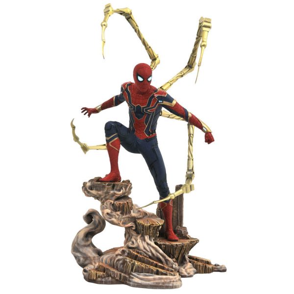 Figura Diorama Iron Spiderman Avengers Infinity war Marvel 23cm