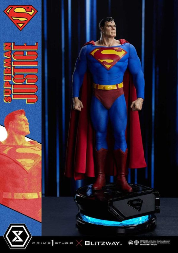 Estatua Premium de Superman de DC Comics en la Serie Masterline 1/4 - ¡Justicia de los cómics en 57 cm! - Imagen 2