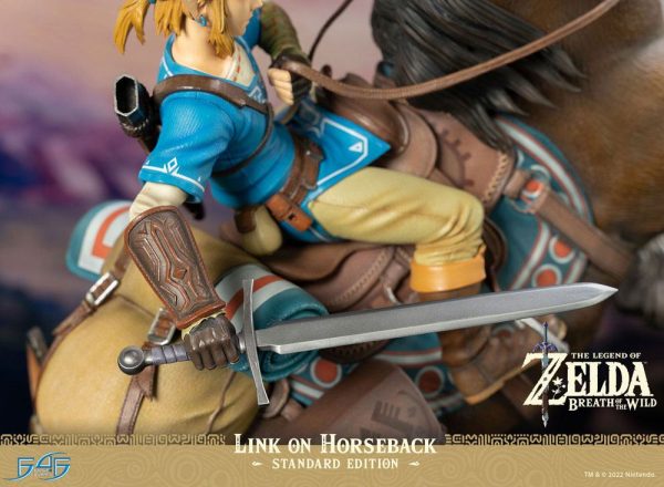 The Legend of Zelda Breath of the Wild Estatua Link on Horseback 56 cm - Imagen 12