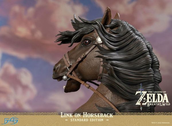 The Legend of Zelda Breath of the Wild Estatua Link on Horseback 56 cm - Imagen 19
