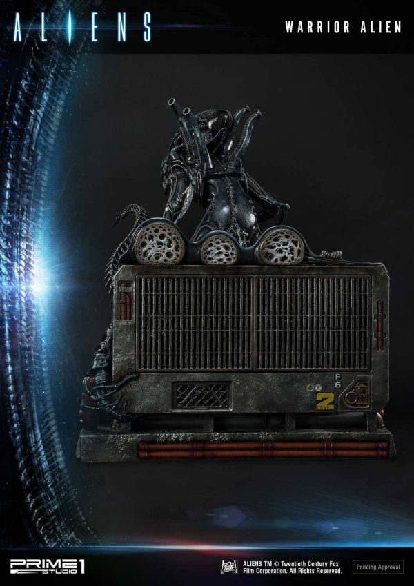 Estatua Warrior Alien Deluxe Bonus Version de la Serie Premium Masterline Aliens - 67 cm - Imagen 7