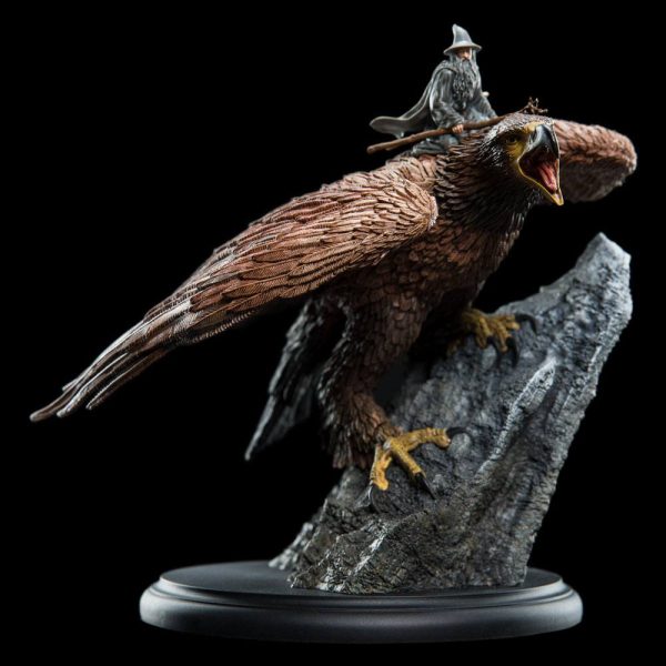 Estatua de Gandalf montado en Gwaihir de El Señor de los Anillos - 15 cm