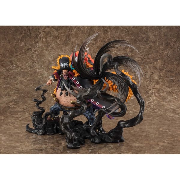Figura MARSHALL D. TEACH -Kurohige- 24 CM ONE PIECE FIGUARTS ZERO