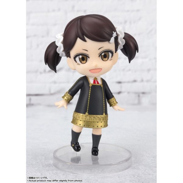 Figura mini de Becky Blackbell de 8 cm de la serie Spy X Family - Figuarts. - Imagen 4
