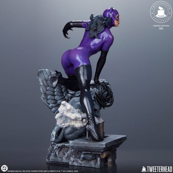 Estatua de Catwoman de DC Comics en Edición Morada - Escala 1/4 y 47 cm de Altura - Imagen 6