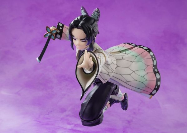 Figura de Shinobu Kocho de 13cm de altura inspirada en el personaje de Demon Slayer Kimetsu no Yaiba, perteneciente a la colección SH Figuarts. - Imagen 5