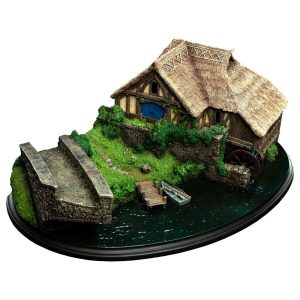 Figura en miniatura del molino y puente de Hobbiton de El Hobbit, con dimensiones de 31 x 17 cm.